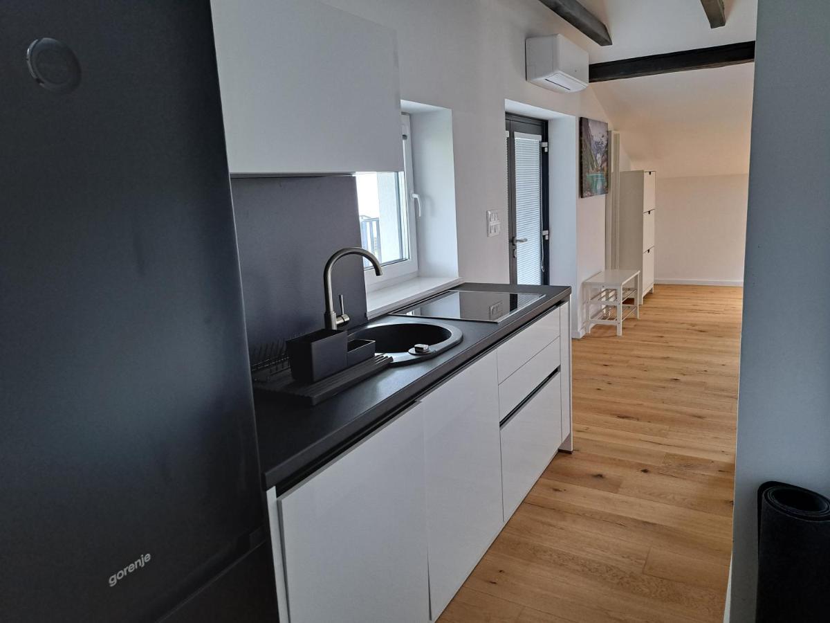 Ohana Apartment Ljubljana Exterior photo